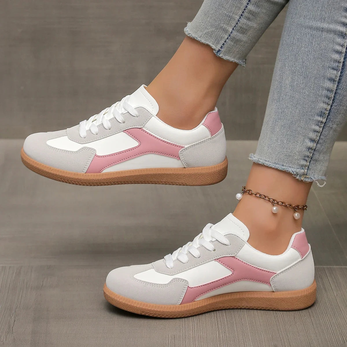 Livia Lifestyle Sneakers - Image 1