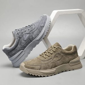 Arlow Suede Sneakers