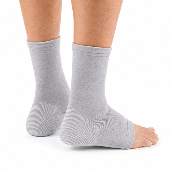 Unilva Bamboo Foot & Ankle Support Socks - Image 11